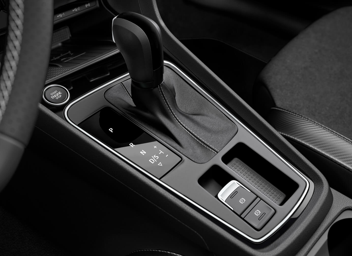 SEAT Leon CUPRA sports car DSG gearbox – SEAT CUPRA Technology