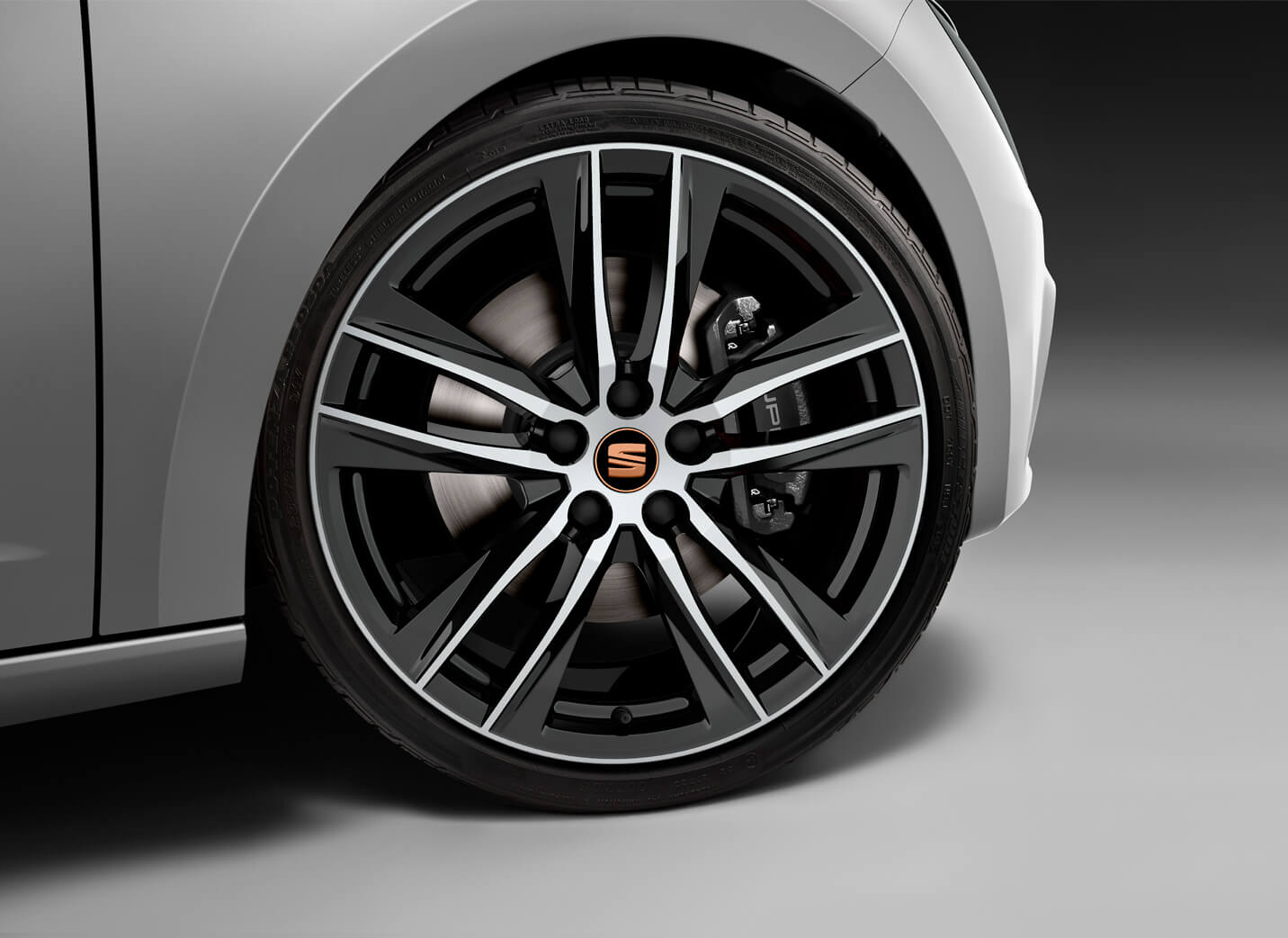 SEAT Leon CUPRA sports car front differential lock – SEAT CUPRA Technology