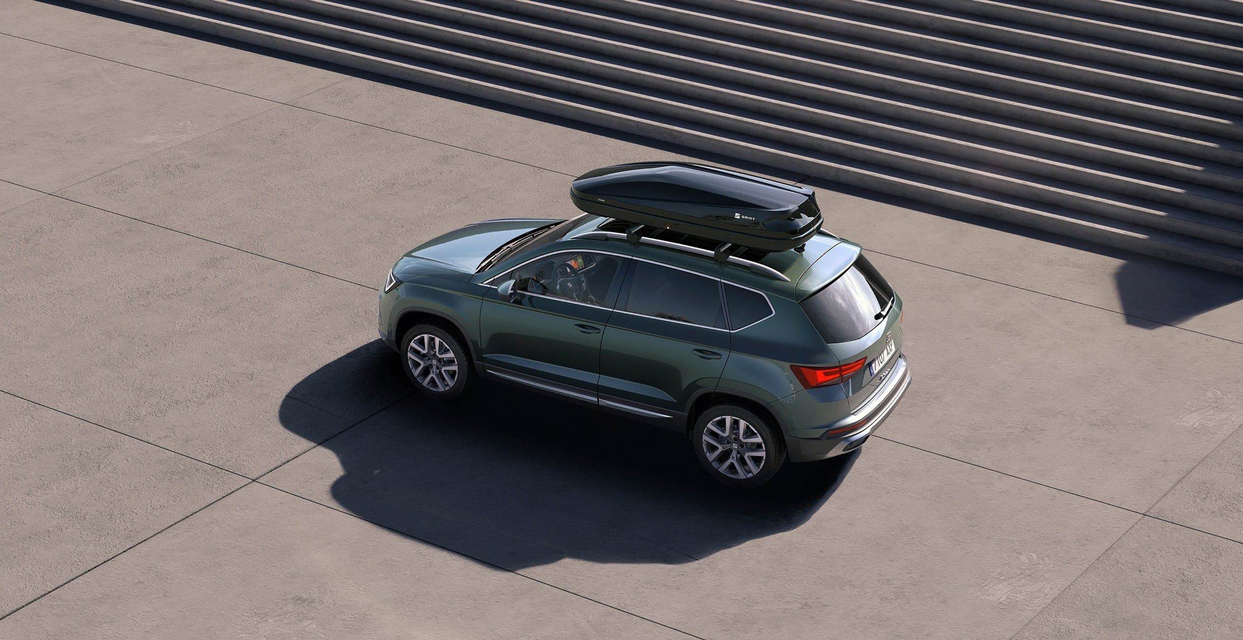 Towing-car-bike-rack-of-the-new-suv-SEAT-Ateca-2020