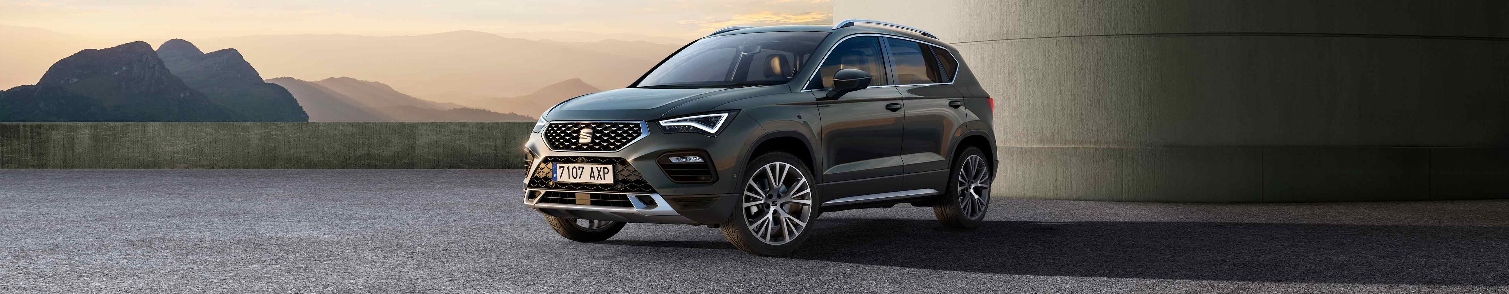 SEAT Ateca СУВ изглед отпред. 