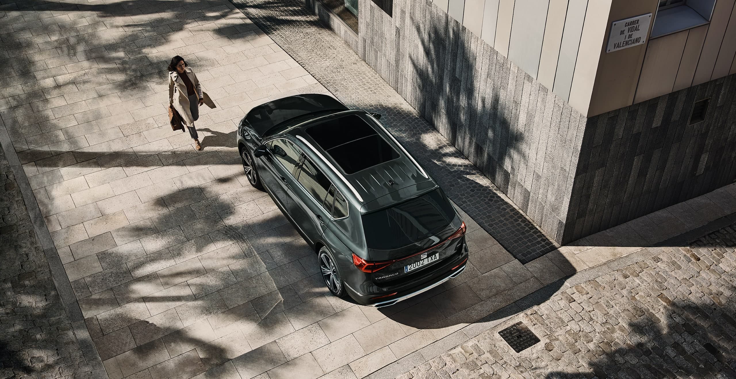 SEAT Tarraco 7 seater roof top view